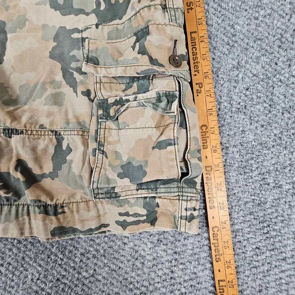 Levis Mens Desert Camo Baggy Cargo Shorts Size 38 Tan Green Camouflage‎